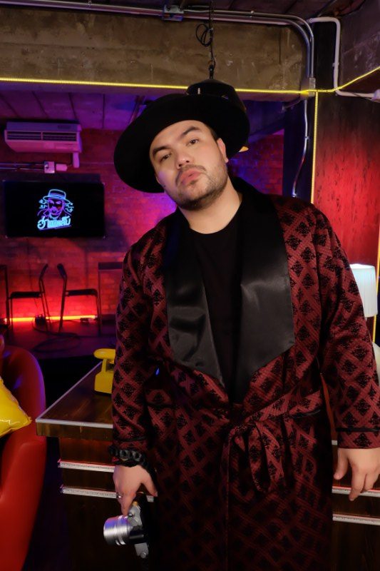 โอ๊ต ปราโมทย์