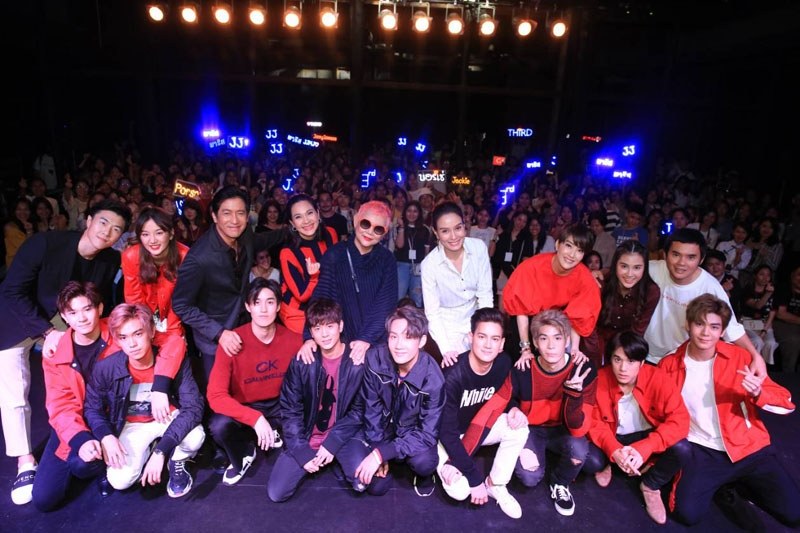 จิระอนันต์ Fam Meeting