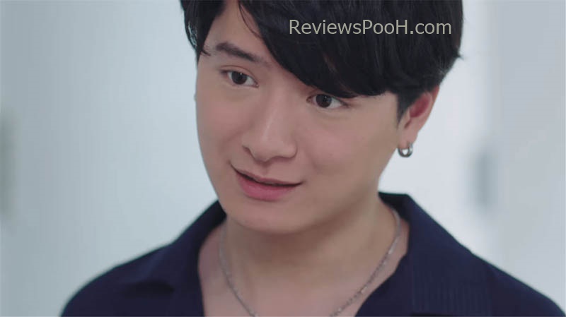 คริส พีรวัส