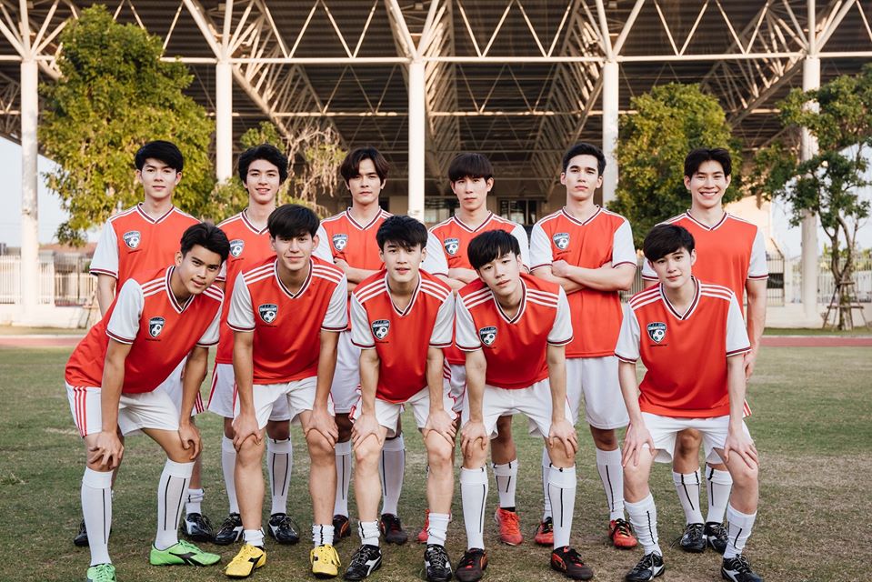  เรื่องย่อ WHY R U THE SERIESเพราะรักใช่เปล่า