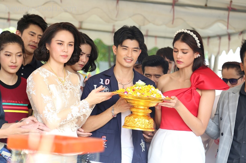 รายชื่อนักแสดง รักสิบล้อรอสิบโมง