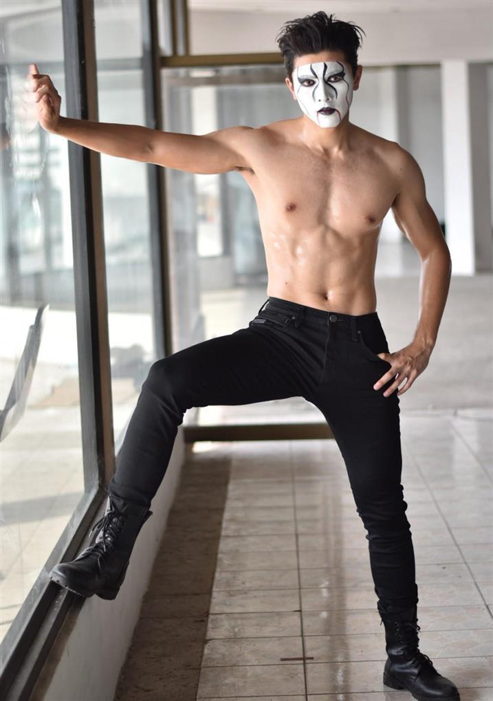 ภณ ณวัสน์ ภู่พันธัชสีห์