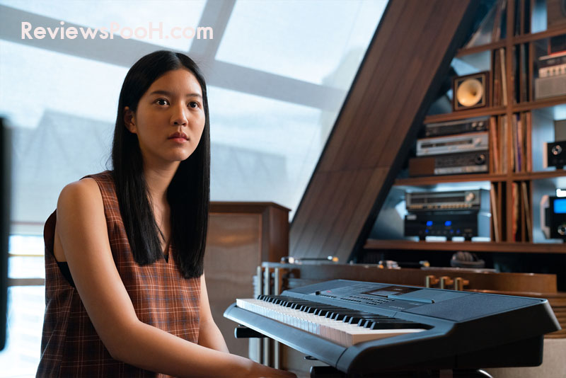 จูเน่-เพลินพิชญา โกมลารชุน รับบท ครูพี่ลิน ในละคร “ฉลาดเกมส์โกง”