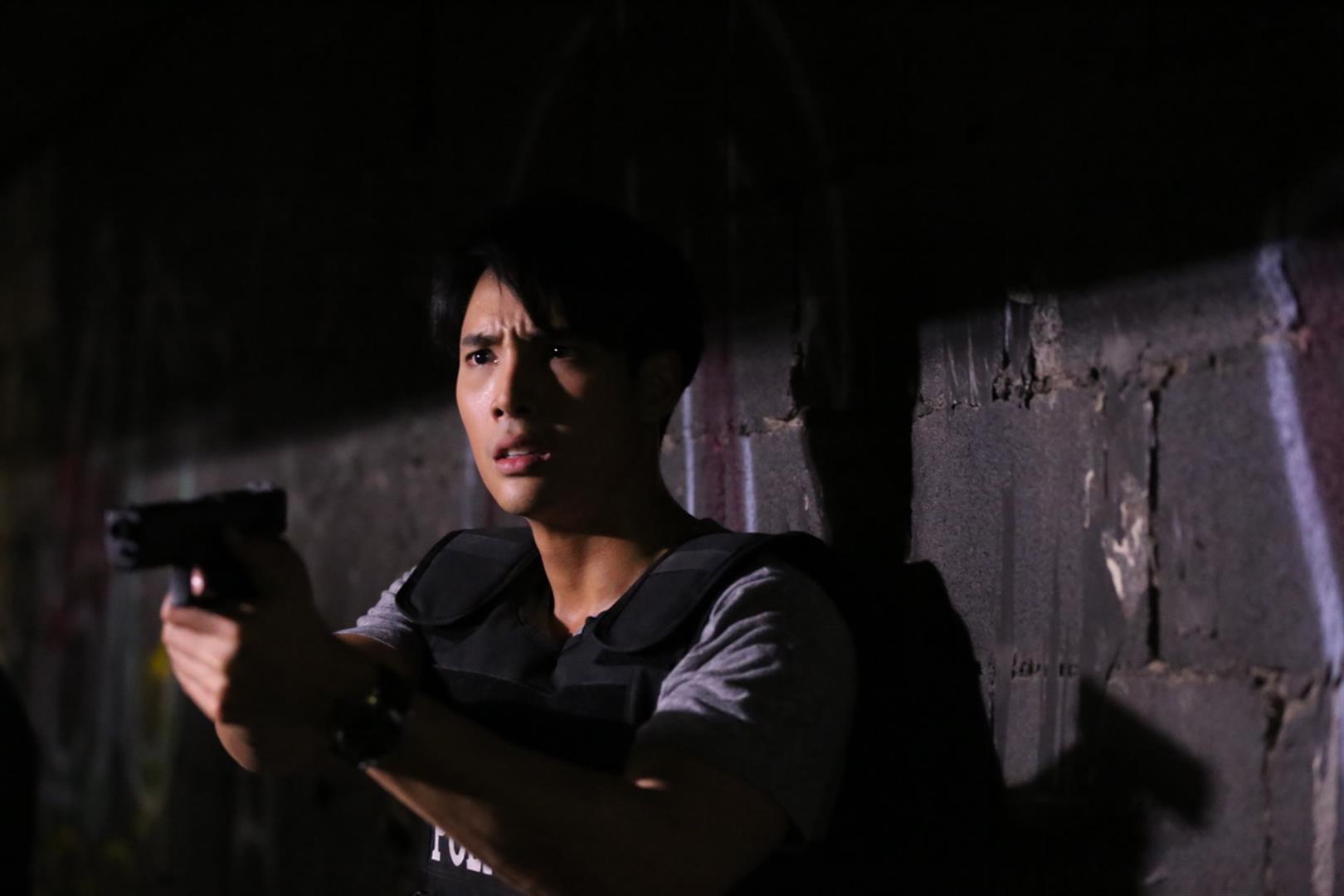 ภาพนักแสดง จาก ละครสัญญารักสัญญาณลวง