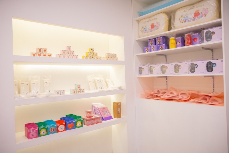 BT21 POP-UP STORE